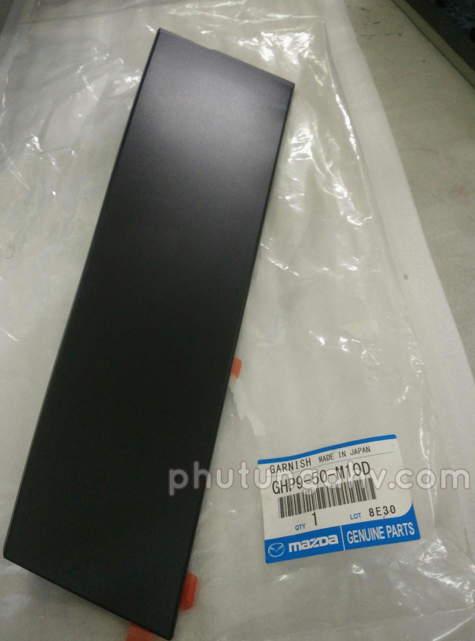  NẸP CỬA NGOÀI TRƯỚC, PHẢI	GARNISH®  